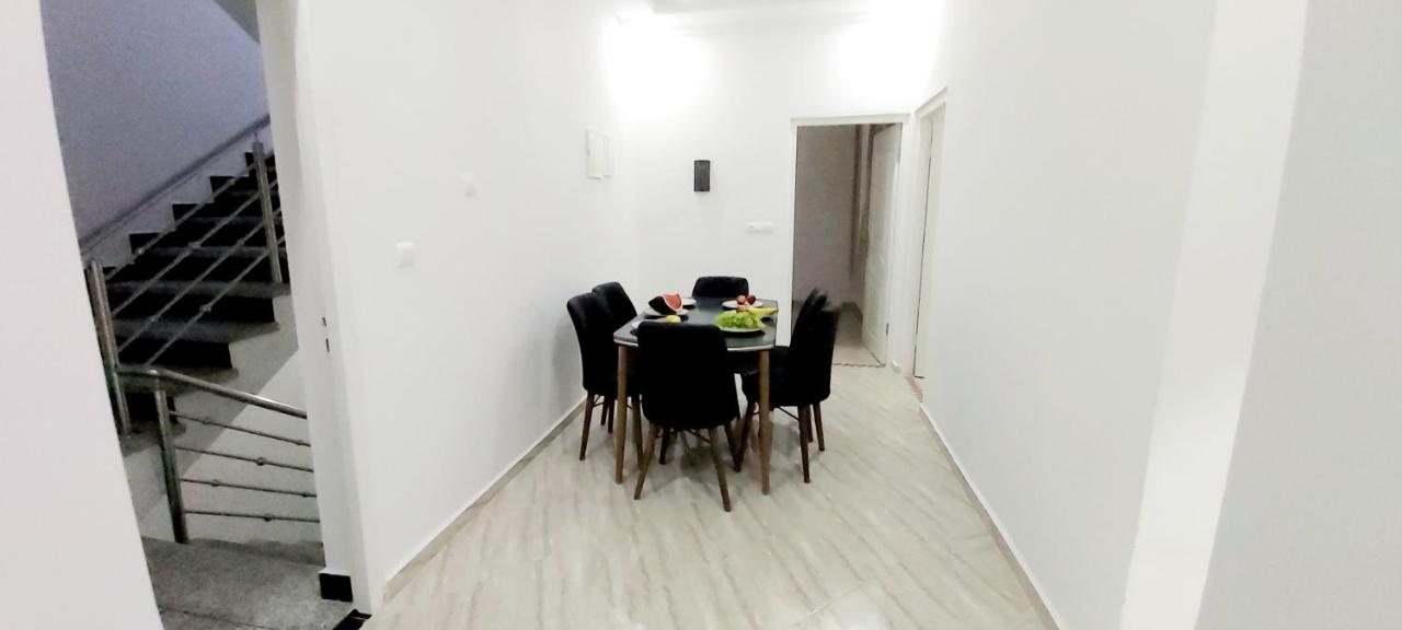 Beach Appartment Close To Marina 105 Sqm Agadir Buitenkant foto